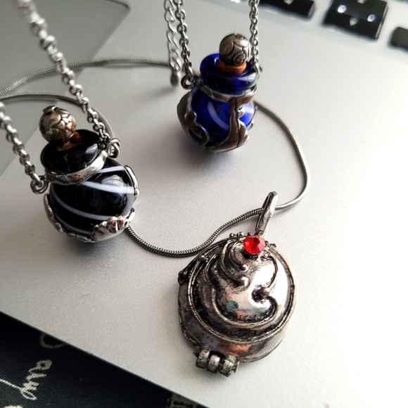 EARTHBOUND Jewelry - BUNDLE ASO Vampire Diaries and aroma Necklaces